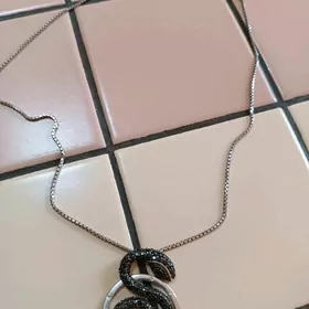 цепочка с кулоном