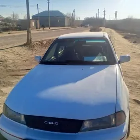 Daewoo Cielo 2001