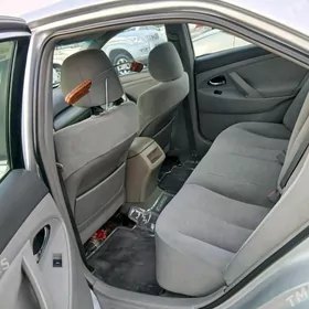 Toyota Camry 2010