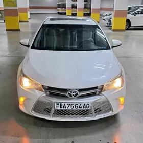 Toyota Camry 2016