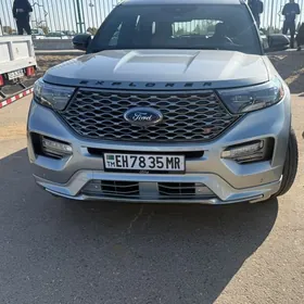 Ford Explorer 2021