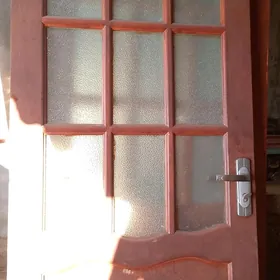 Gapy 3 si bile 1.500 manat