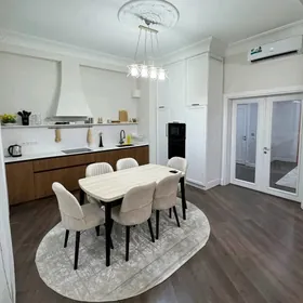 3 komnat  3 etaj Гуртли 125м²