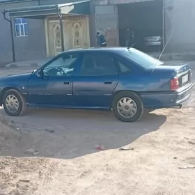 Opel Vectra 1990