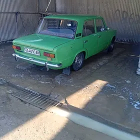 Lada 2104 1987