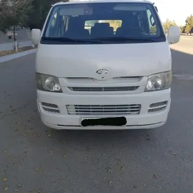 Toyota Hiace 2009