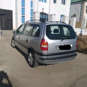 Opel Zafira 2001