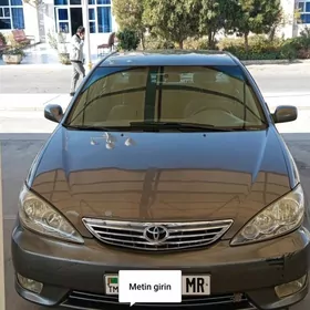 Toyota Camry 2004