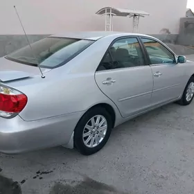 Toyota Camry 2005