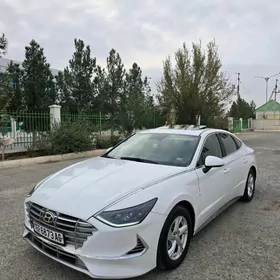 Hyundai Sonata 2021