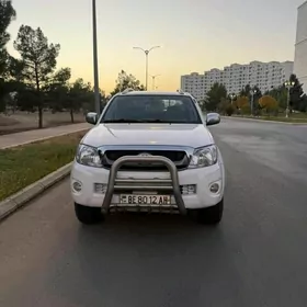 Toyota Hilux 2011