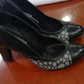 Туфли женские