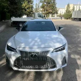 Lexus IS 350 2022