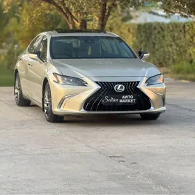Lexus ES 350 2022