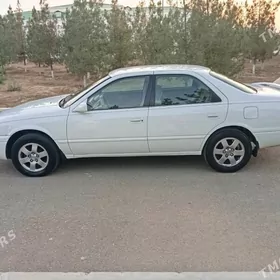 Toyota Camry 1999