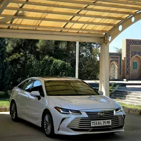 Toyota Avalon 2019