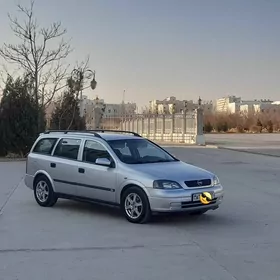 Opel Astra 2000