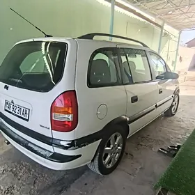 Opel Zafira 2002