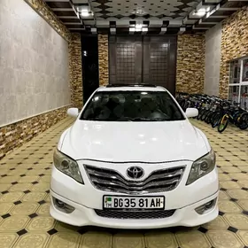 Toyota Camry 2011