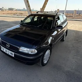 Opel Astra 1995