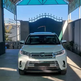 Toyota Highlander 2015