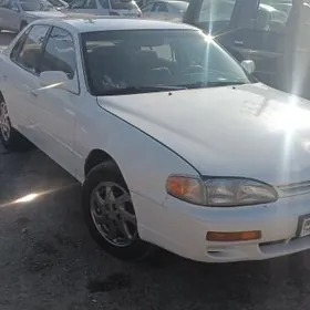 Toyota Camry 1995