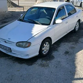 Kia Sephia 2001