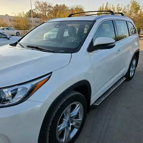 Toyota Highlander 2018