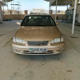 Toyota Camry 1998