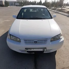 Toyota Camry 1998