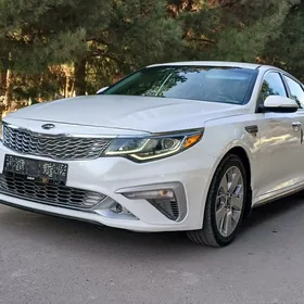 Kia Optima 2020