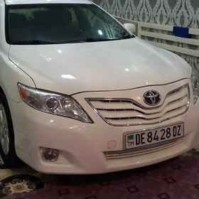 Toyota Camry 2010