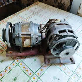 Двигатель от стиральной машинк