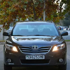 Toyota Camry 2010