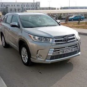 Toyota Highlander 2017