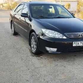 Toyota Camry 2004