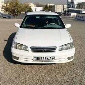 Toyota Camry 1998
