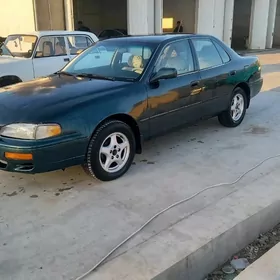 Toyota Camry 1995