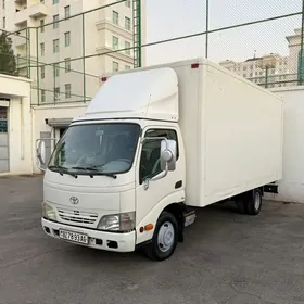 Toyota Dyna 2006