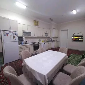 Подвойская Элитка 4 комнаты