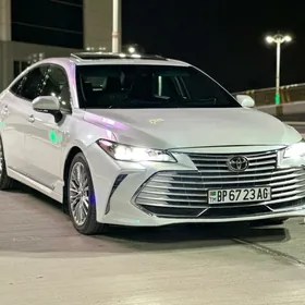 Toyota Avalon 2019