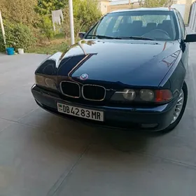 BMW E39 1998