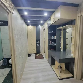  Satlyk jaý w etaž 2 kom 