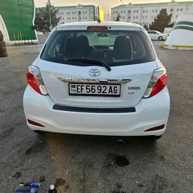 Toyota Yaris 2012