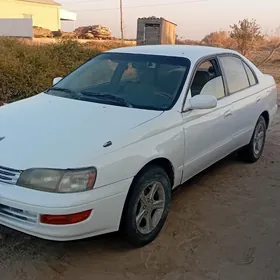 Toyota Corona 1992