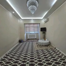 Satlyk 8mkr  2 etaž 1 kom