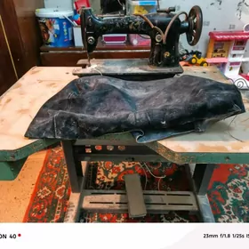 Швейная машинка