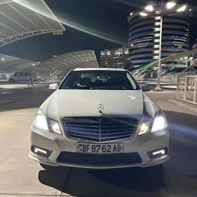 Mercedes-Benz E350 2010