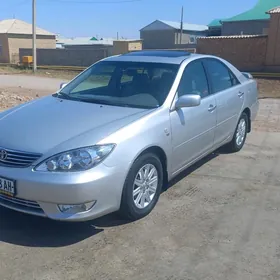 Toyota Camry 2005