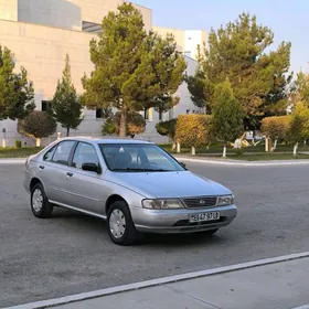 Nissan Sunny 1996